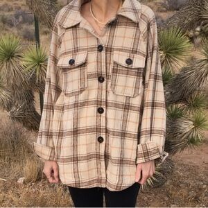 Very J Beige Plaid Utility Shacket
